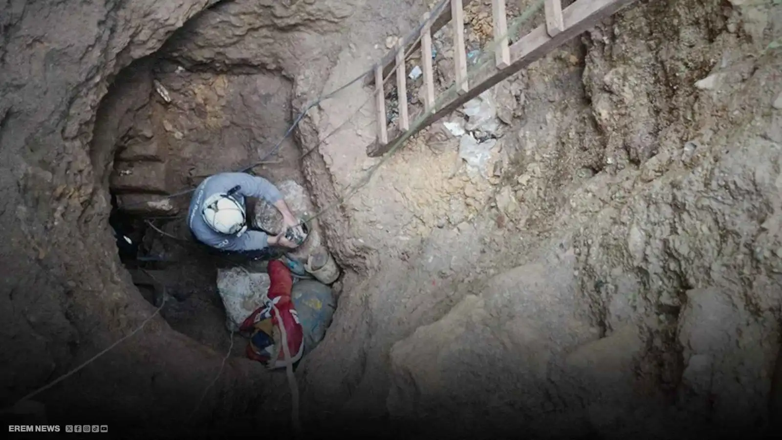 حفرة الموت.. مصرع 4 شبان أثناء البحث عن الكنوز في سوريا (فيديو إرم)