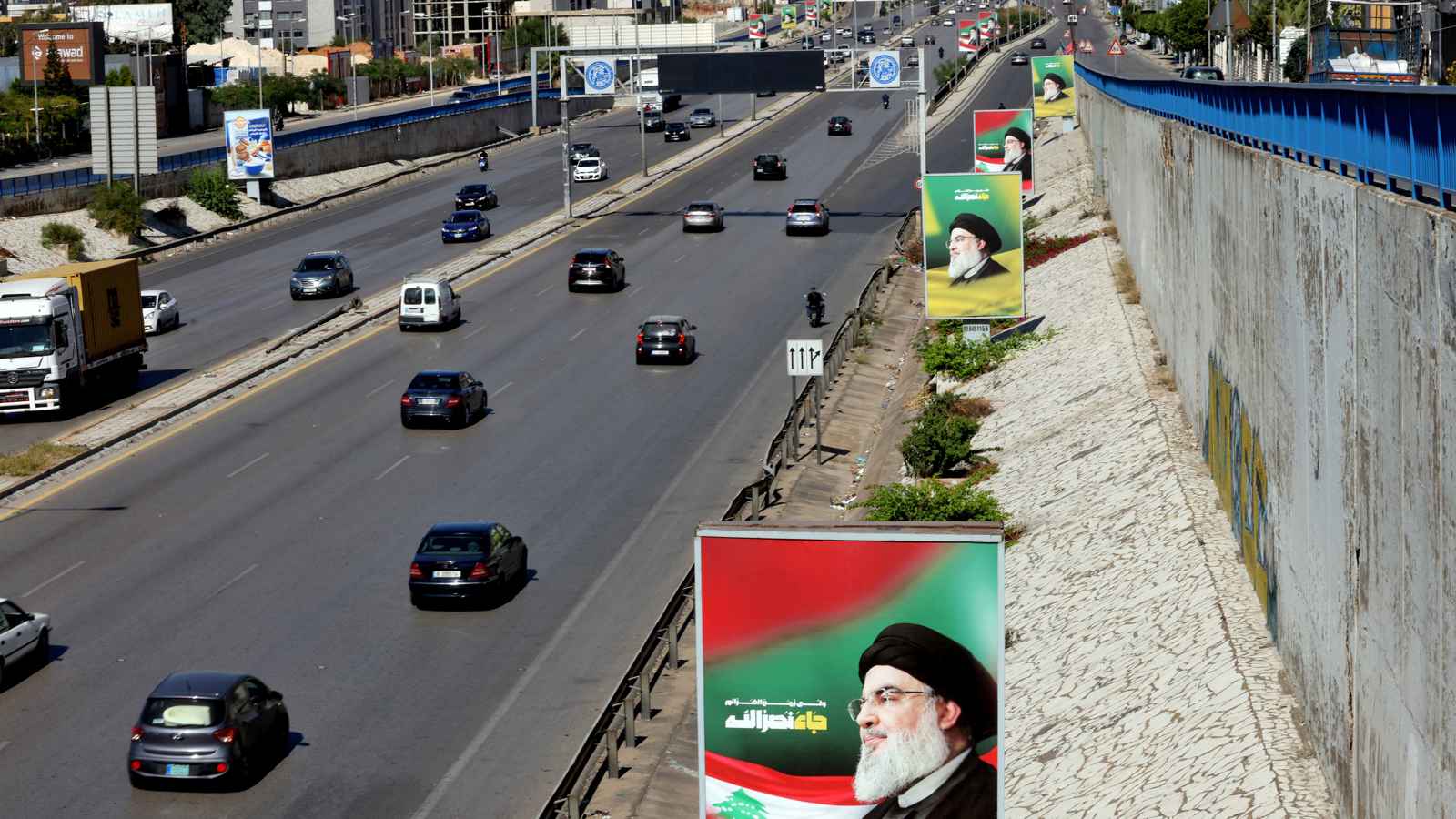 لبنان يغلق مطار بيروت خلال تشييع نصر الله