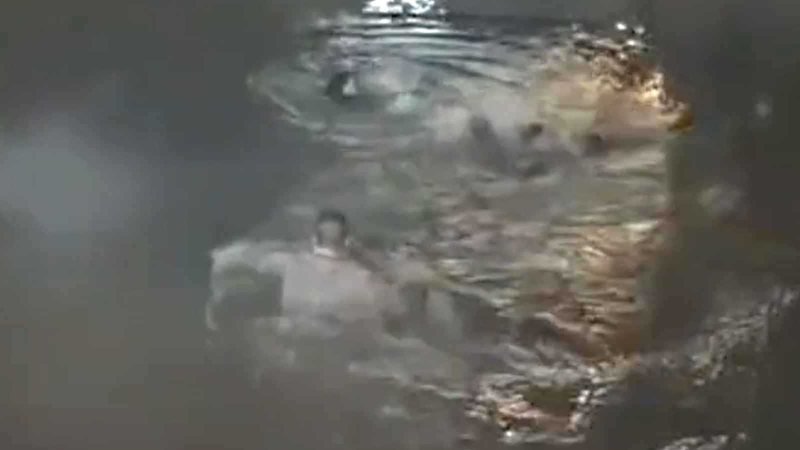 ضابطان عراقيان ينقذان امرأة من موت محقق