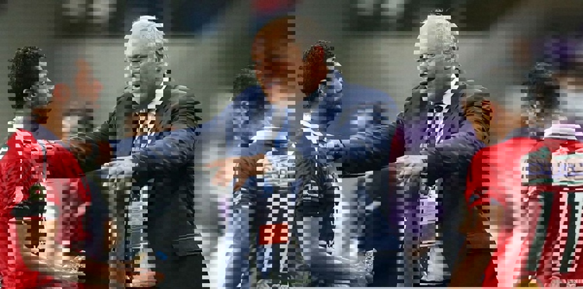 السعودية.. وكيل مارتن يول ينفي دخول الهلال في مفاوضات رسمية مع المدرب