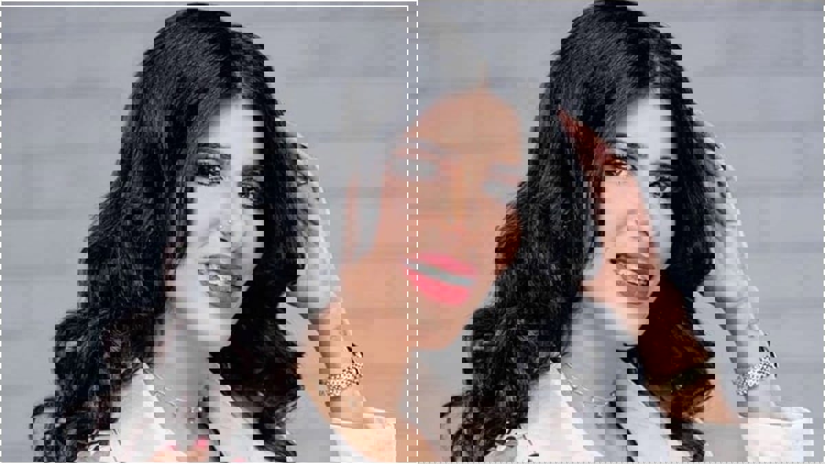 بعد زفافها بأيام.. أروى عمر مع زوجها في أحدث ظهور لهما