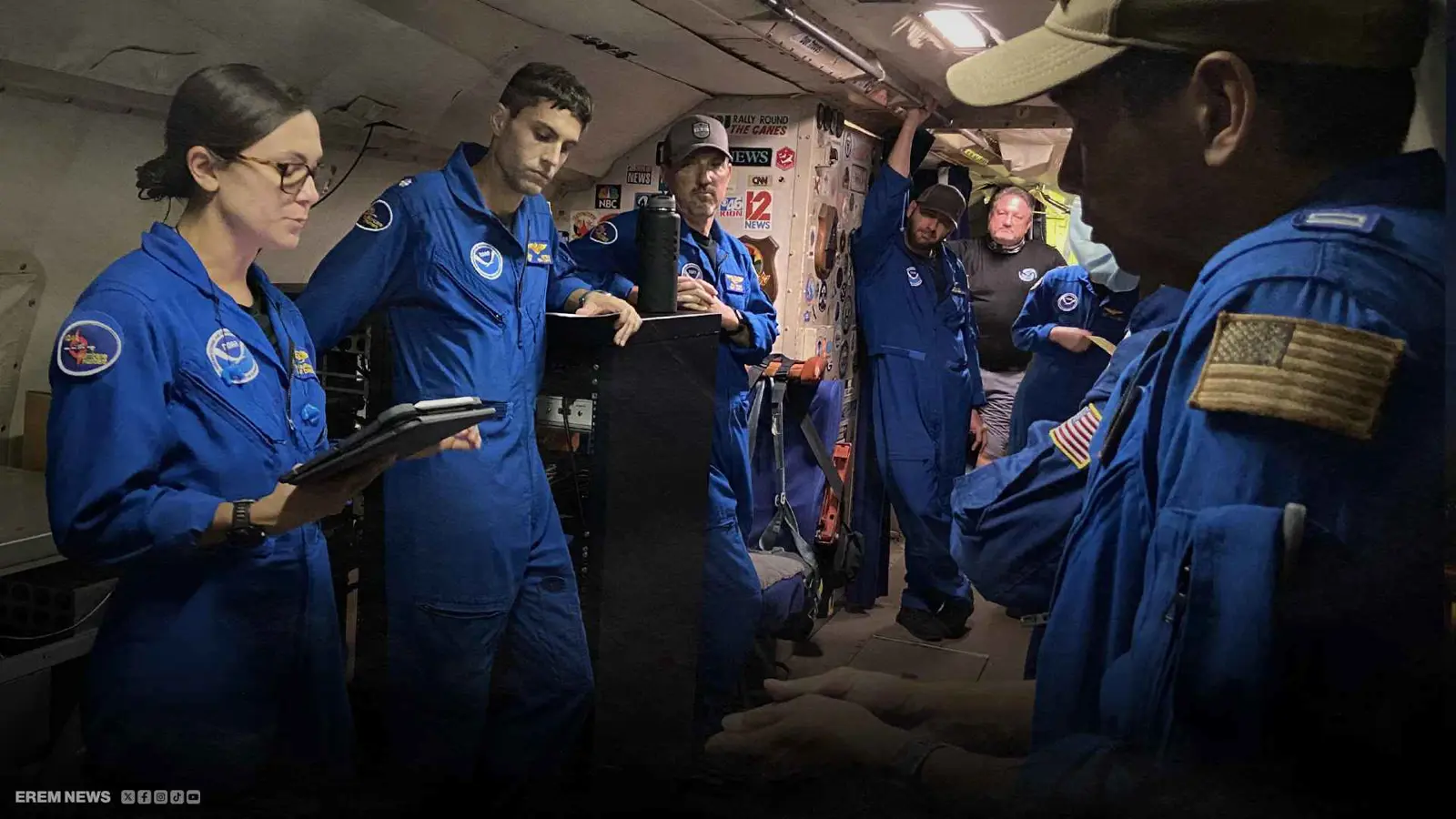 صائدو الأعاصير