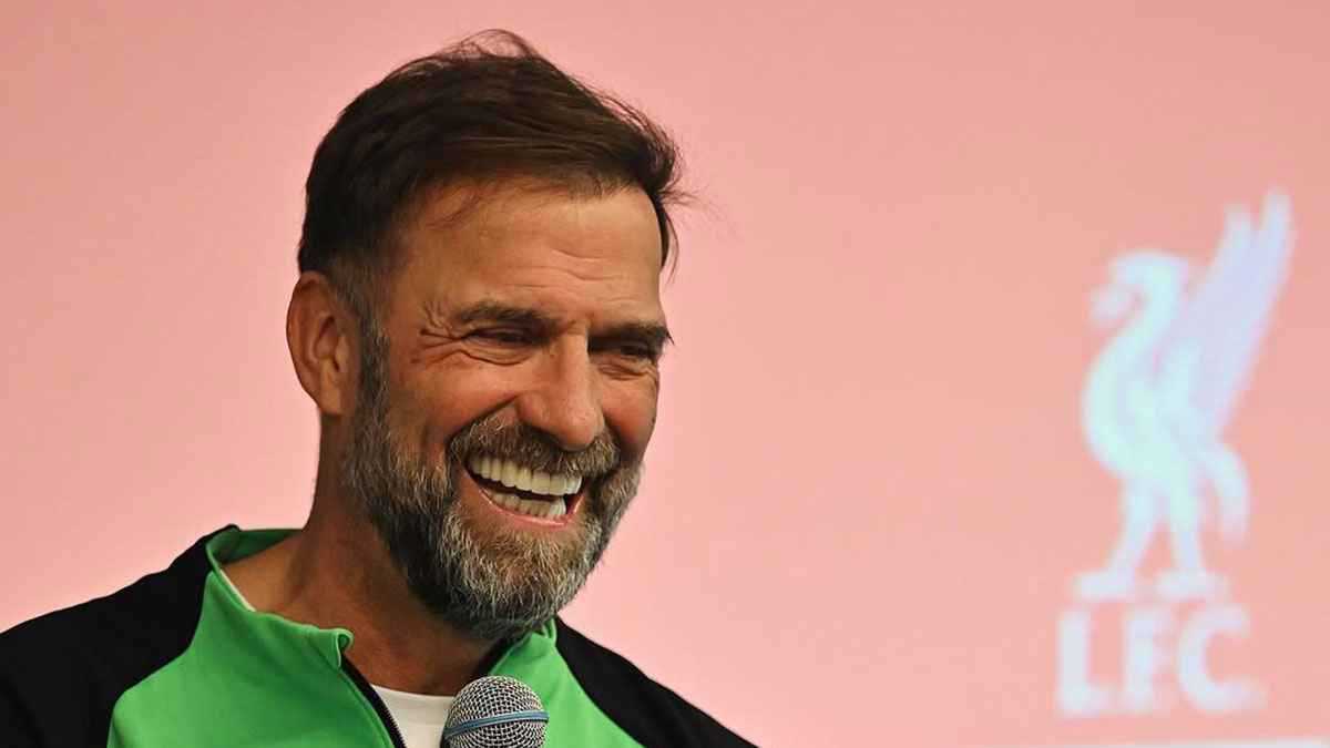 هل يعود كلوب لقيادة ليفربول بعد رباعية مانشستر سيتي؟ 