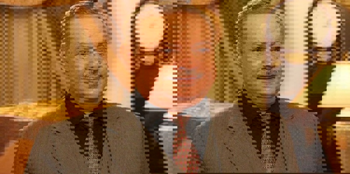 محافظ عدن يؤكد عدالة مطالب الجنوبيين.. وتحذيرات من تحركات أحادية