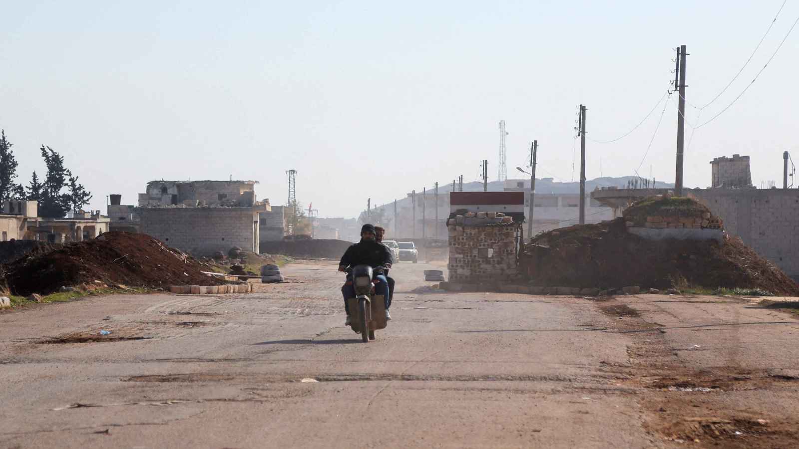 المعارضة المسلحة: استسلام عناصر من الجيش السوري في ريف حلب