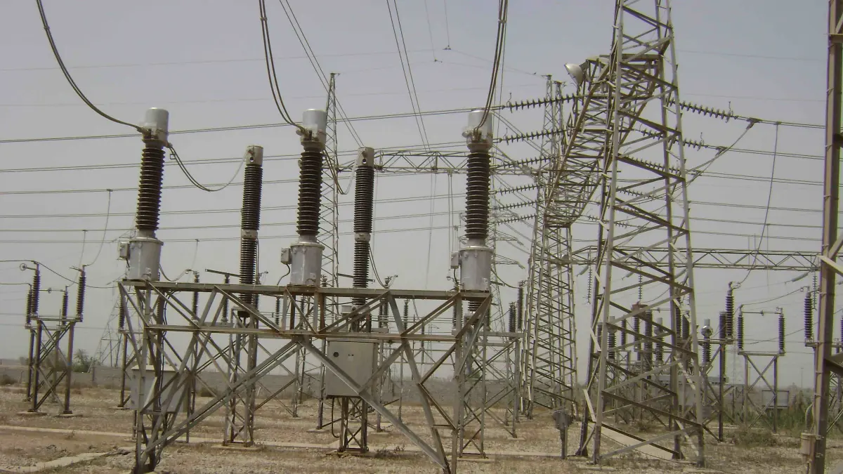 العراق يعلن عن اتفاقية ربط كهربائي مع الأردن