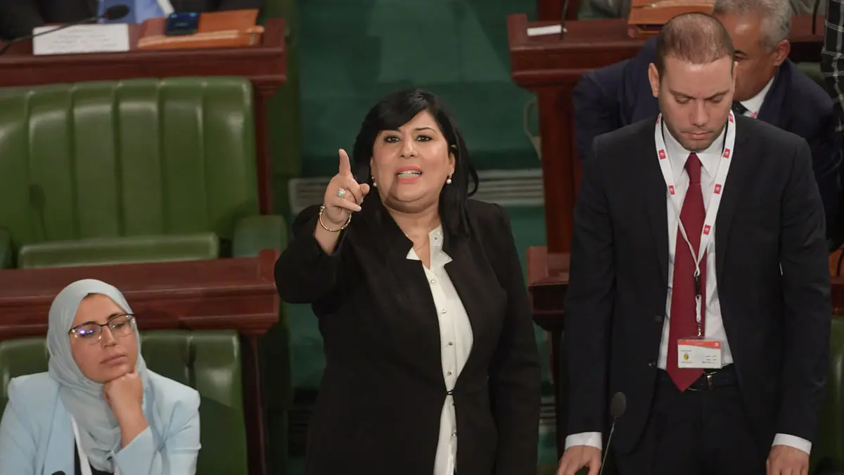 فوضى في البرلمان التونسي.. ونواب "الدستوري الحر" يدخلون في اعتصام مفتوح (فيديو)