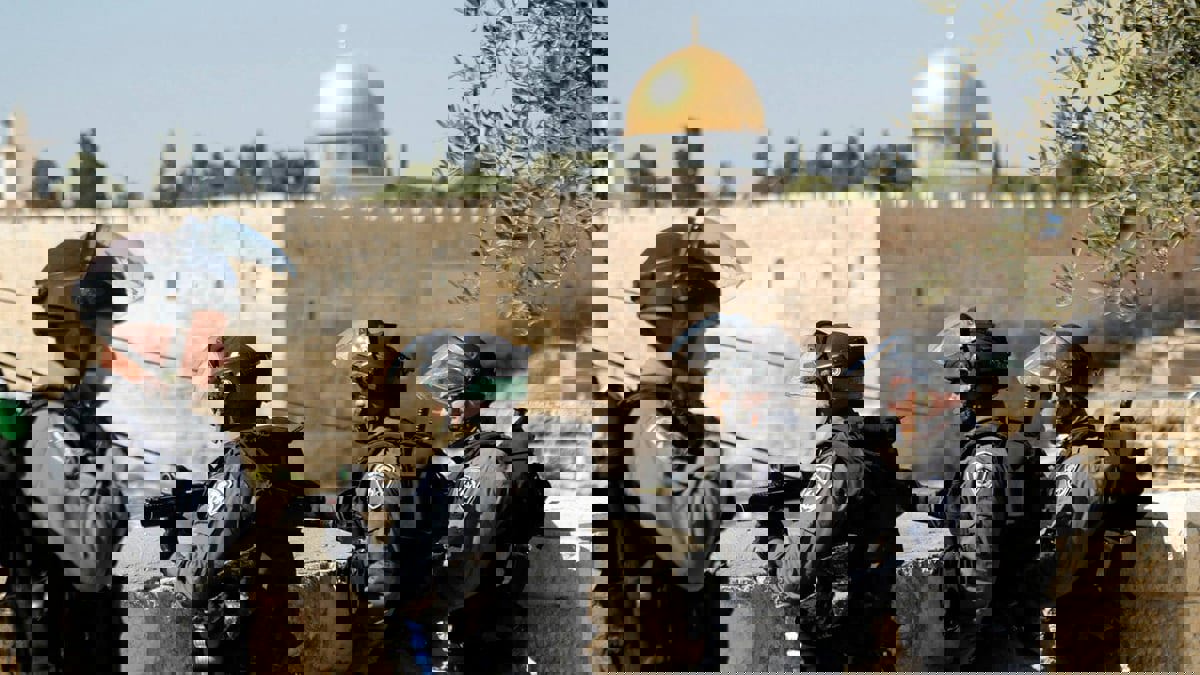 حرب على الزمان