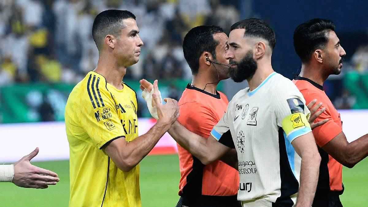 نجم الاتحاد فاجأه بطلب.. رد فعل رونالدو بعد الخروج من كأس الملك (فيديو)
