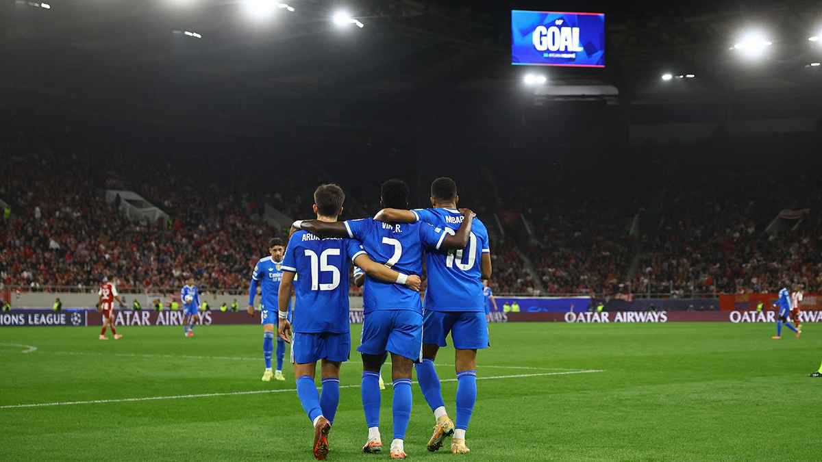 بعد إشارة الرئيس.. ما قصة الاجتماع الذي قلب موسم ريال مدريد؟