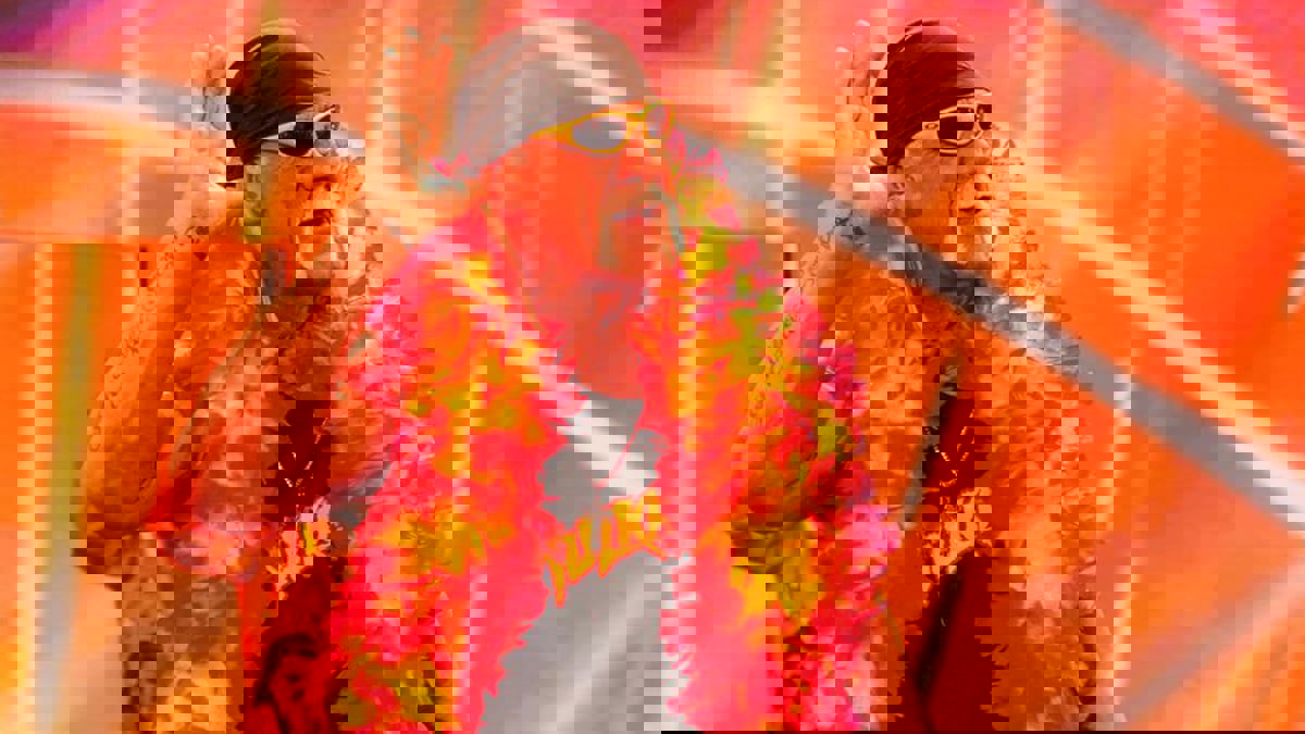 أسطورة المصارعة هالك هوغان يخضع لجراحة في ظهره تفقده الإحساس بساقيه