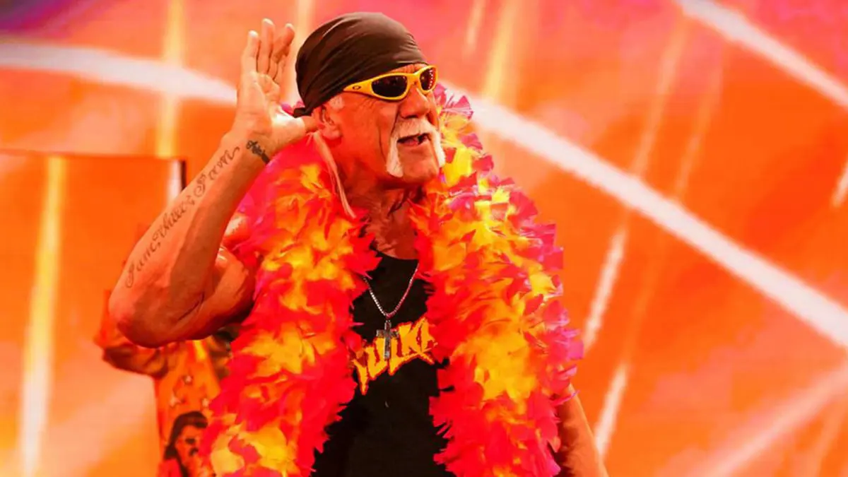 أسطورة المصارعة هالك هوغان يخضع لجراحة في ظهره تفقده الإحساس بساقيه