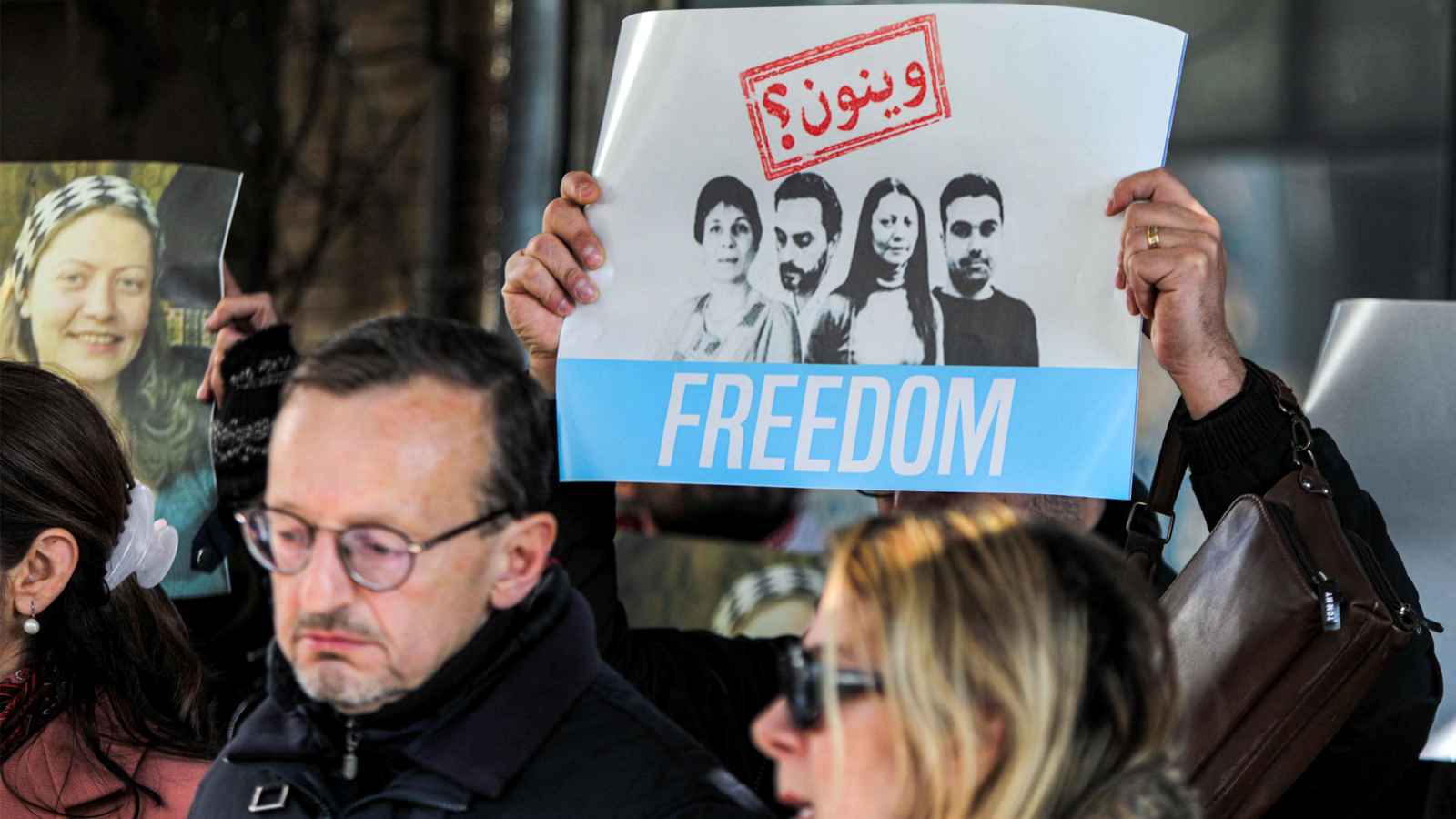 بعد 11 عاما.. "المختطفون الأربعة" يعودون لواجهة الأحداث في سوريا