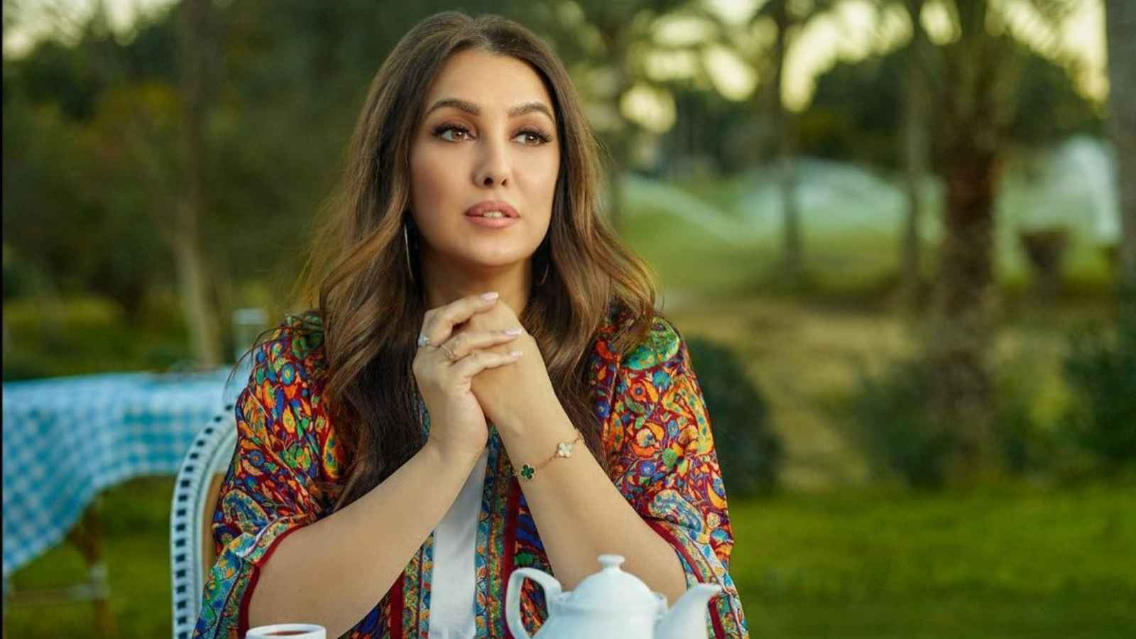 "سحر حقيقي".. كندة علوش تعلق على جواز سفرها المصري (فيديو)