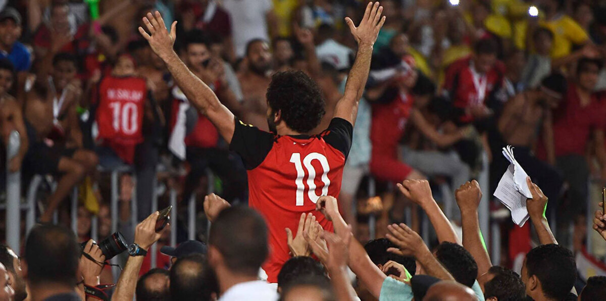 محمد صلاح.. اسم يتحول إلى أيقونة خصومات وهدايا في مصر (فيديو إرم)