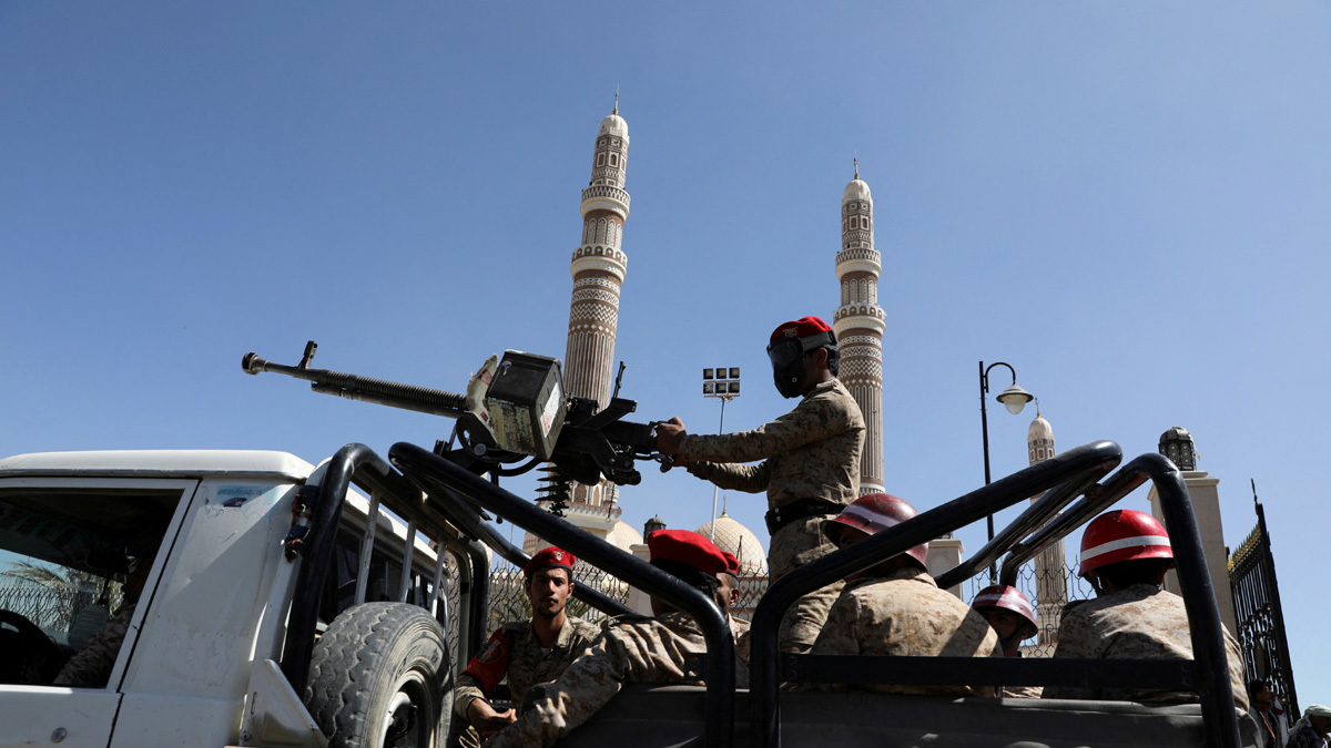 اليمن.. متحدث عسكري يعلق على خرق الحوثيين للهدنة