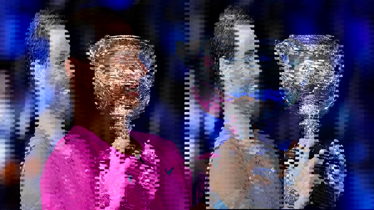 نادال يهزم ميدفيديف ويحرز لقب بطولة أستراليا المفتوحة للتنس (فيديو)