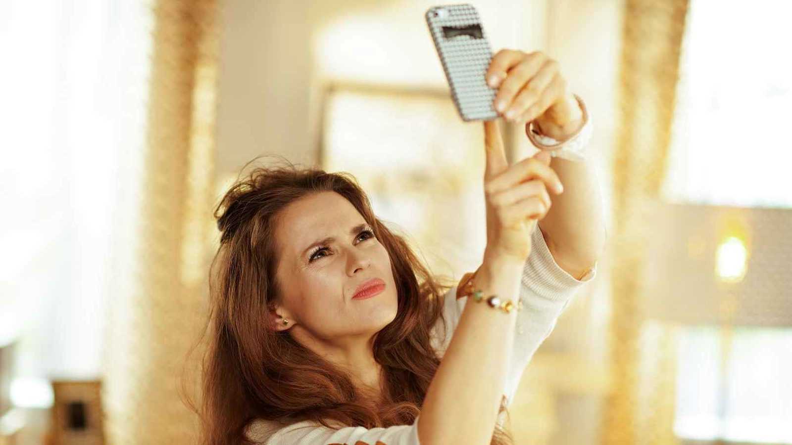 من بينها وضع الطيران.. 5 حيل فعالة لتحسين إشارة أي هاتف ذكي