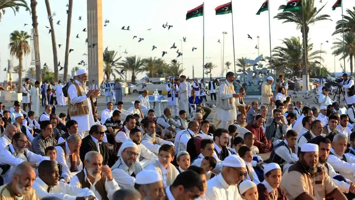 "الذوقة".. أجواء التكافل الاجتماعي تضيء ليالي رمضان ليبيا