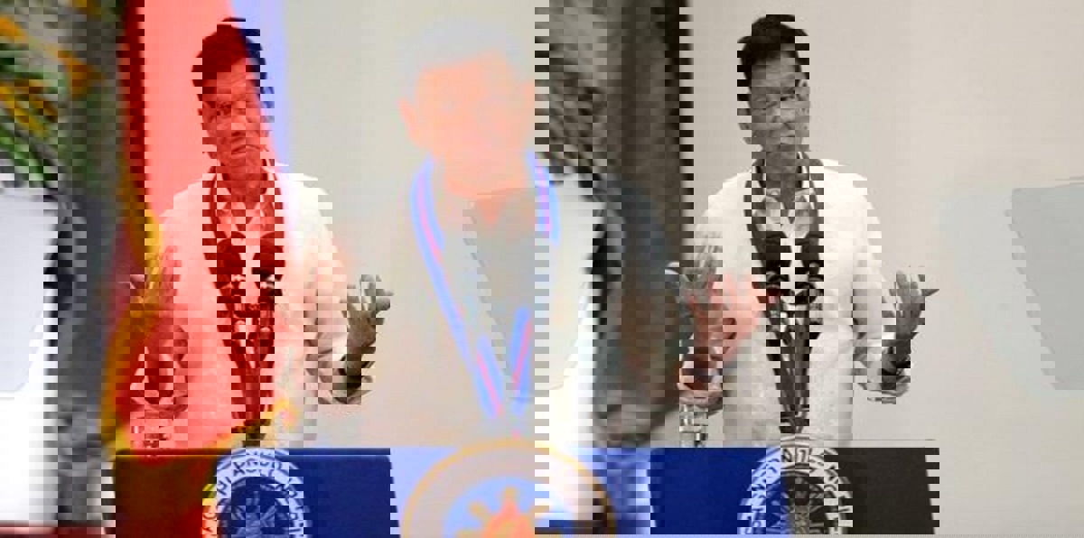 بتهم قتل وجرائم ضد الإنسانية.. دوتيرتي يواجه شكوى جديدة أمام "الجنائية الدولية"