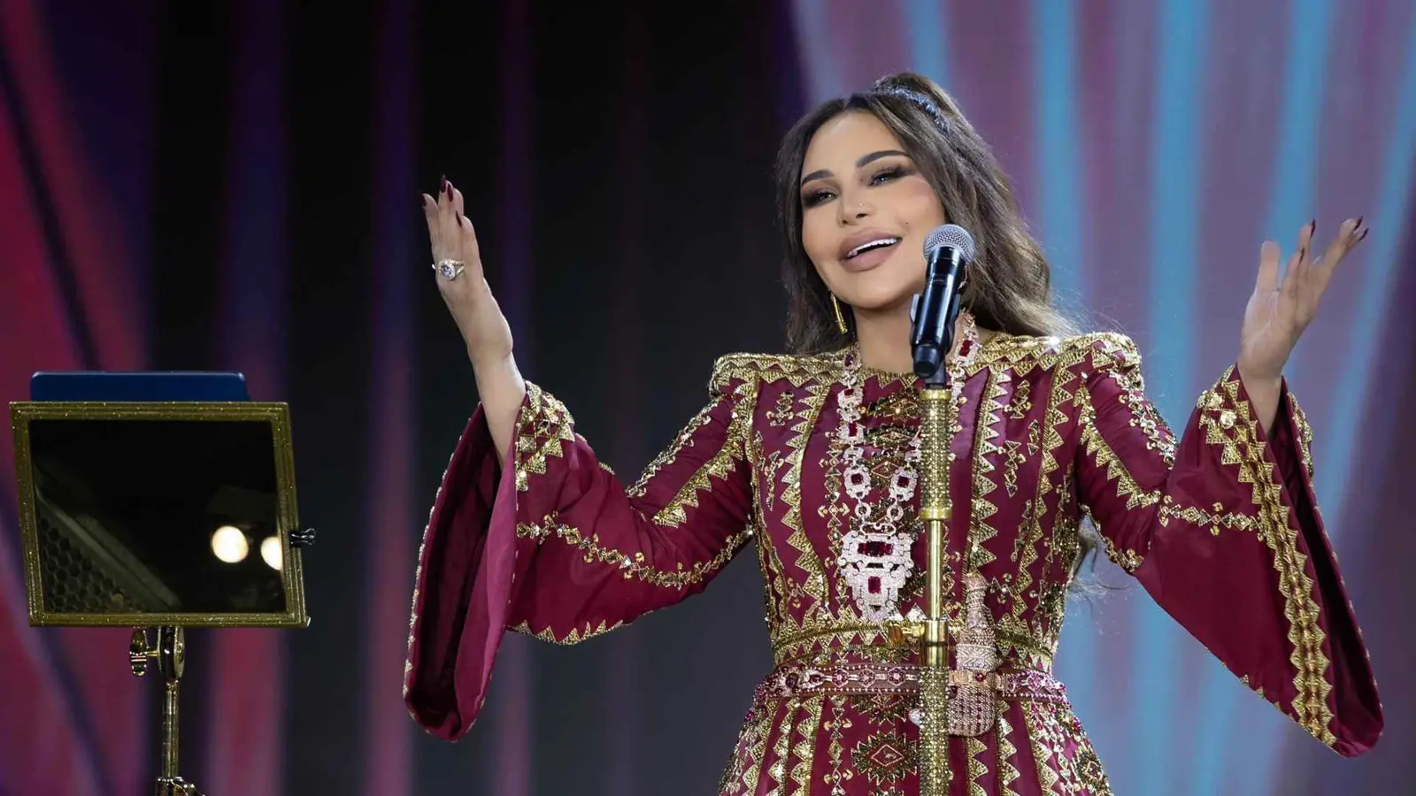 كيف تحولت أشهر نجمات الوطن العربي لـ"Business Woman"؟