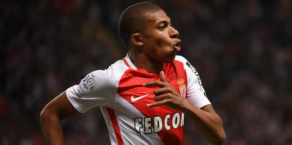 7 مهاجمين يشعلون سوق الانتقالات