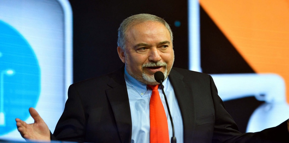 ليبرمان: آمل أن يكون القتال مع إيران في سوريا قد انتهى