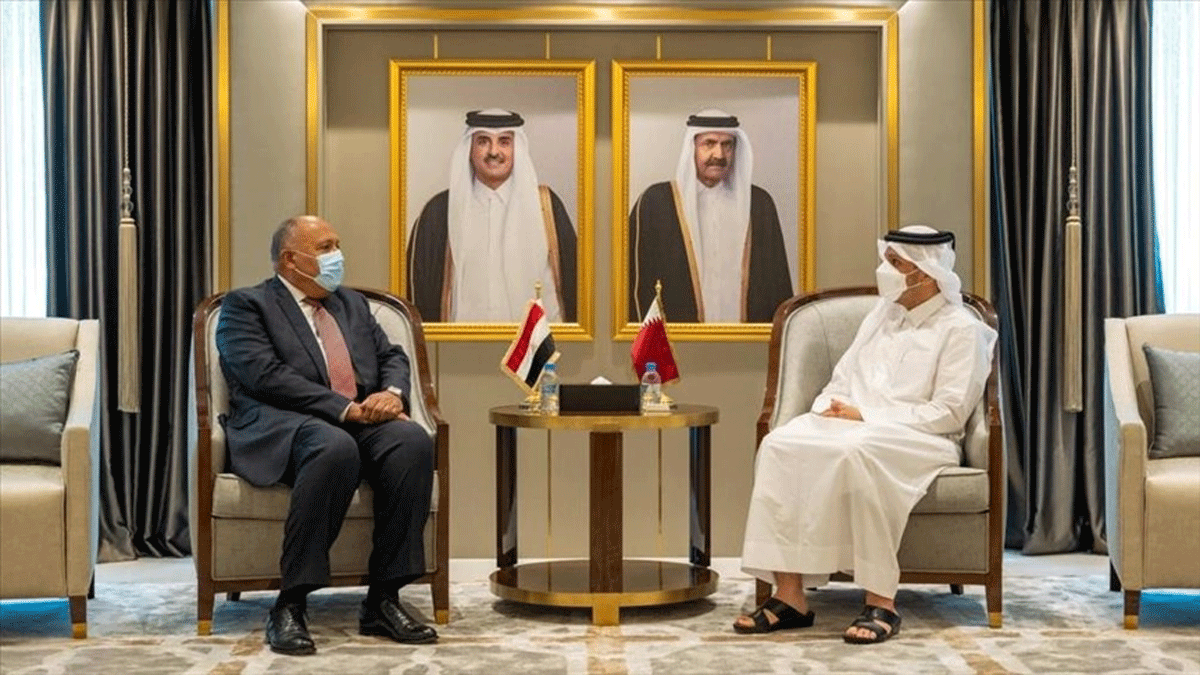 مصر وقطر تتفقان على تطوير العلاقات وتسوية جميع القضايا العالقة