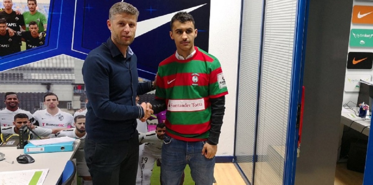 ماريتيمو البرتغالي يقدم لاعبه السعودي عبدالله الجوعي