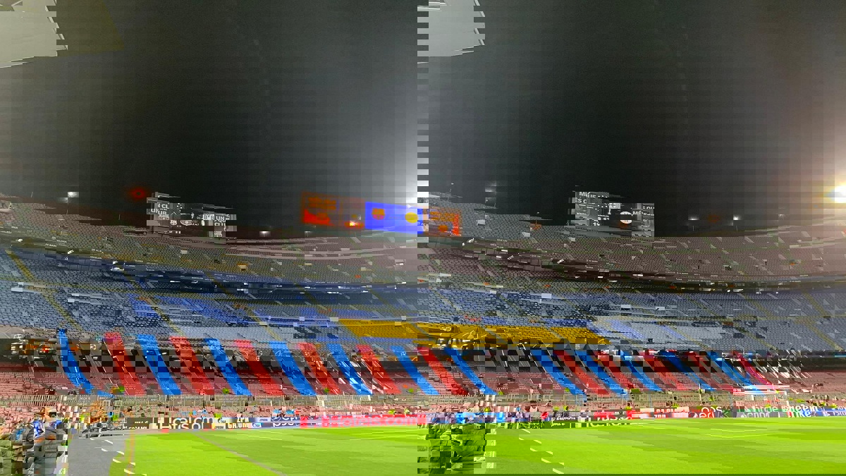 التشكيلة الرسمية لمباراة برشلونة ضد بروسيا دورتموند في دوري أبطال أوروبا