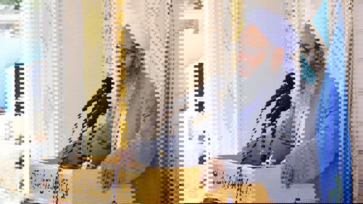 زعيم السنة في إيران: خامنئي يتحمل مسؤولية جمعة زاهدان الدامية