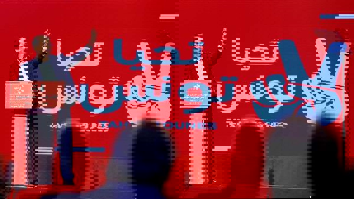 اتحاد الشغل التونسي يتهم يوسف الشاهد ببدء حملة انتخابية "سابقة لأوانها"