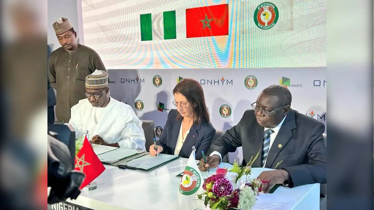 يمر بعدة دول أفريقية.. المغرب ونيجيريا توقعان مذكرة لمد أنبوب غاز بين البلدين