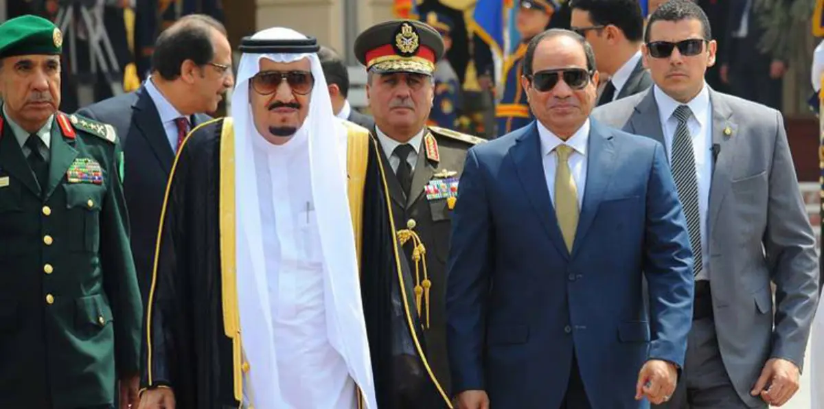 إيران تتهم السعودية بالوقوف وراء تفجيرات القاهرة واسطنبول