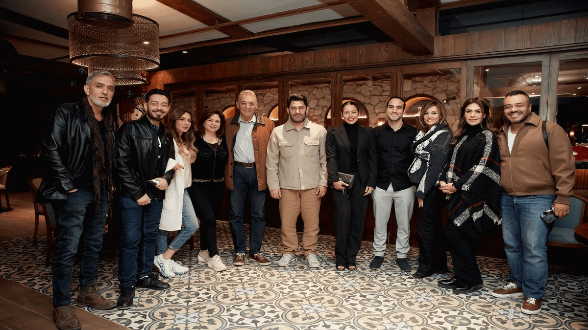 نجوم مصريون يلجأون إلى الذكاء الاصطناعي لحفظ أرشيفهم الفني