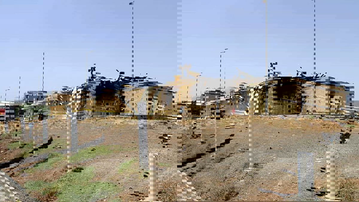 صحيفة إسرائيلية: إيران تبني منشأة نووية تحت الأرض يصعب استهدافها