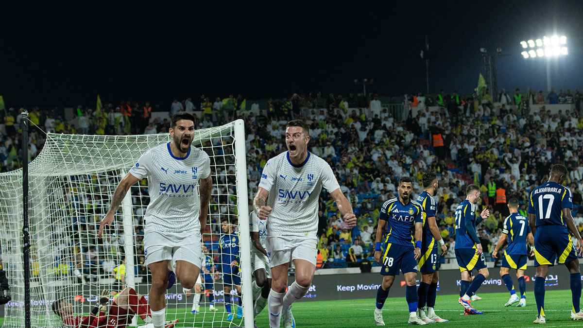 "ضربة موجعة" جديدة لنجم الهلال السعودي