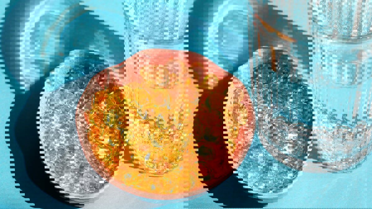 تسجيل وفاة نادرة بسبب مكملات "فيتامين د".. والأطباء يحذرون 