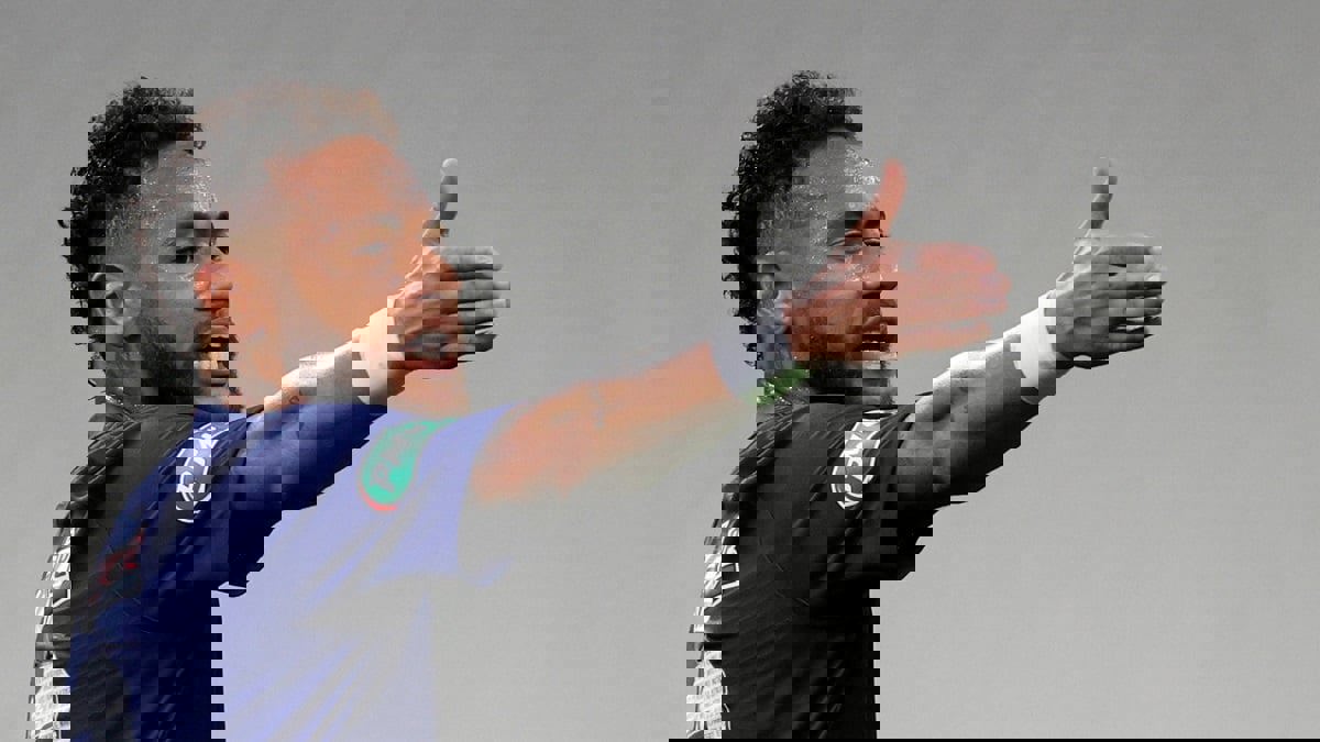 نيمار يعلن تعافيه من فيروس كورونا