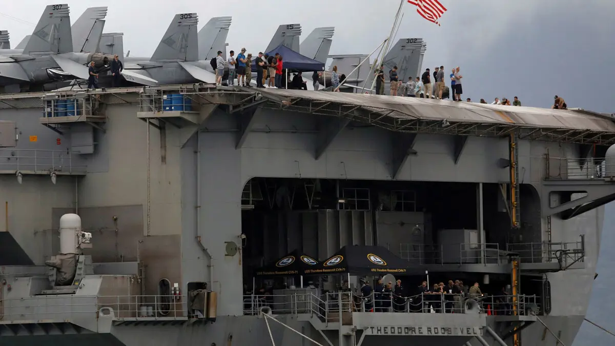 كورونا يضرب مجددا حاملة الطائرات الأمريكية العملاقة "ثيودور روزفلت"