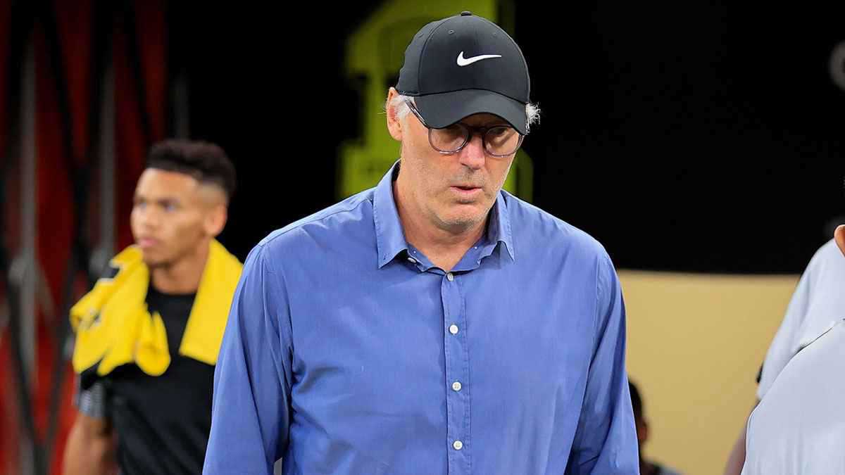 أول تعليق من عبدالله فلاته بعد إقالة لوران بلان