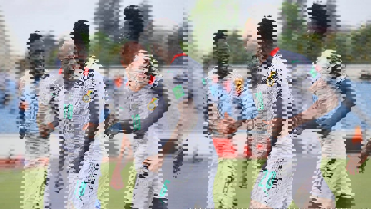 بسبب ركلة الجزاء المثيرة.. منتخب جنوب أفريقيا يطالب بإعادة مباراته أمام غانا