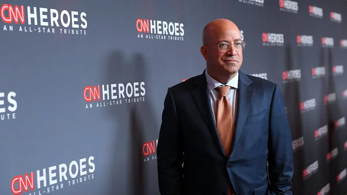 رئيس شبكة "سي إن إن" الأمريكية يستقيل بسبب "علاقة غرامية مع زميلة"