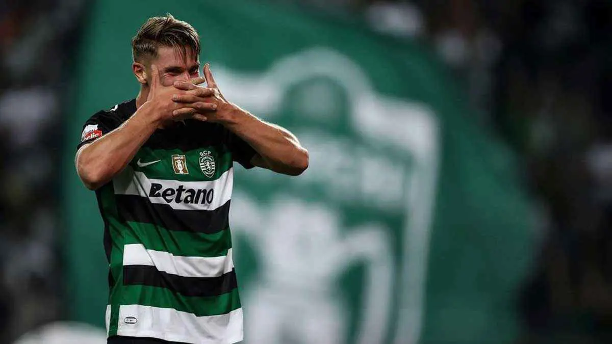 رئيس سبورتنغ لشبونة يصدم "رونالدو الجديد"