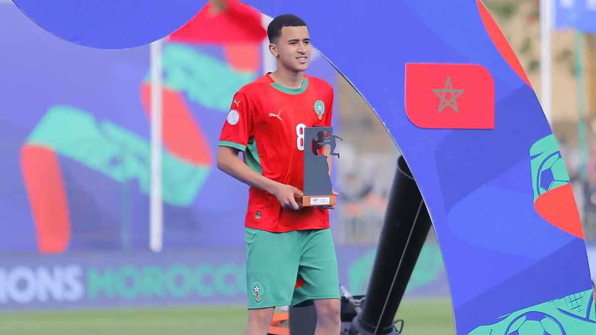 بعد فشل انتقاله لريال مدريد.. "أمل جديد" لنجم منتخب المغرب