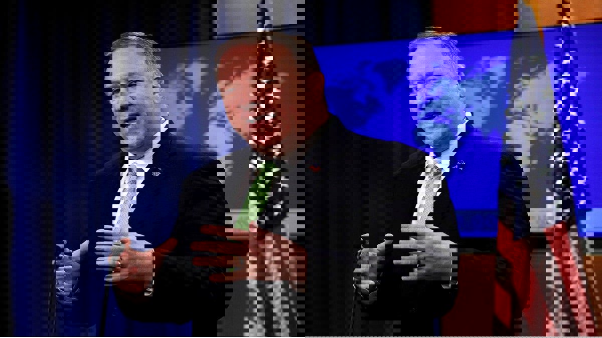 واشنطن تدرج أسماء قادة ناقلات نفط أرسلتها إيران إلى فنزويلا على القائمة السوداء