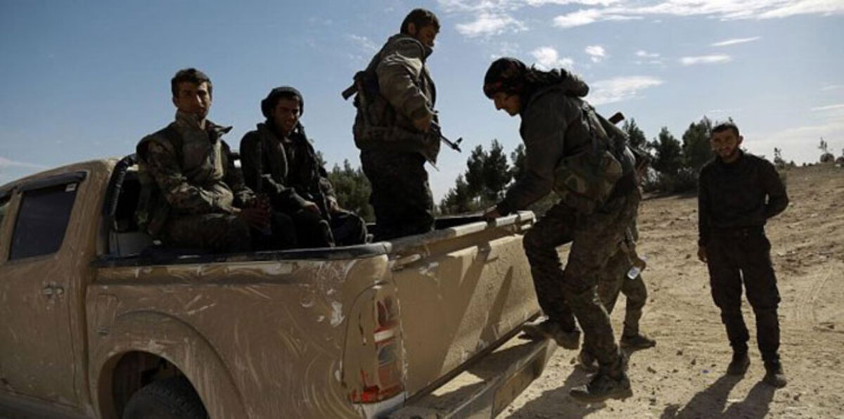 سوريا.. قتلى وجرحى في تفجير انتحاري بالقامشلي