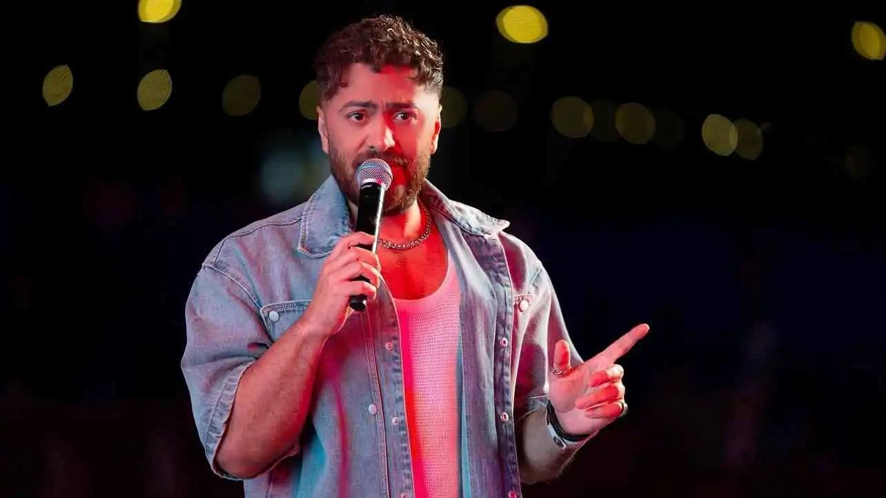 أصدرت أغنيتها الأولى.. تامر حسني "يفاجىء" ابنة محمد رحيم