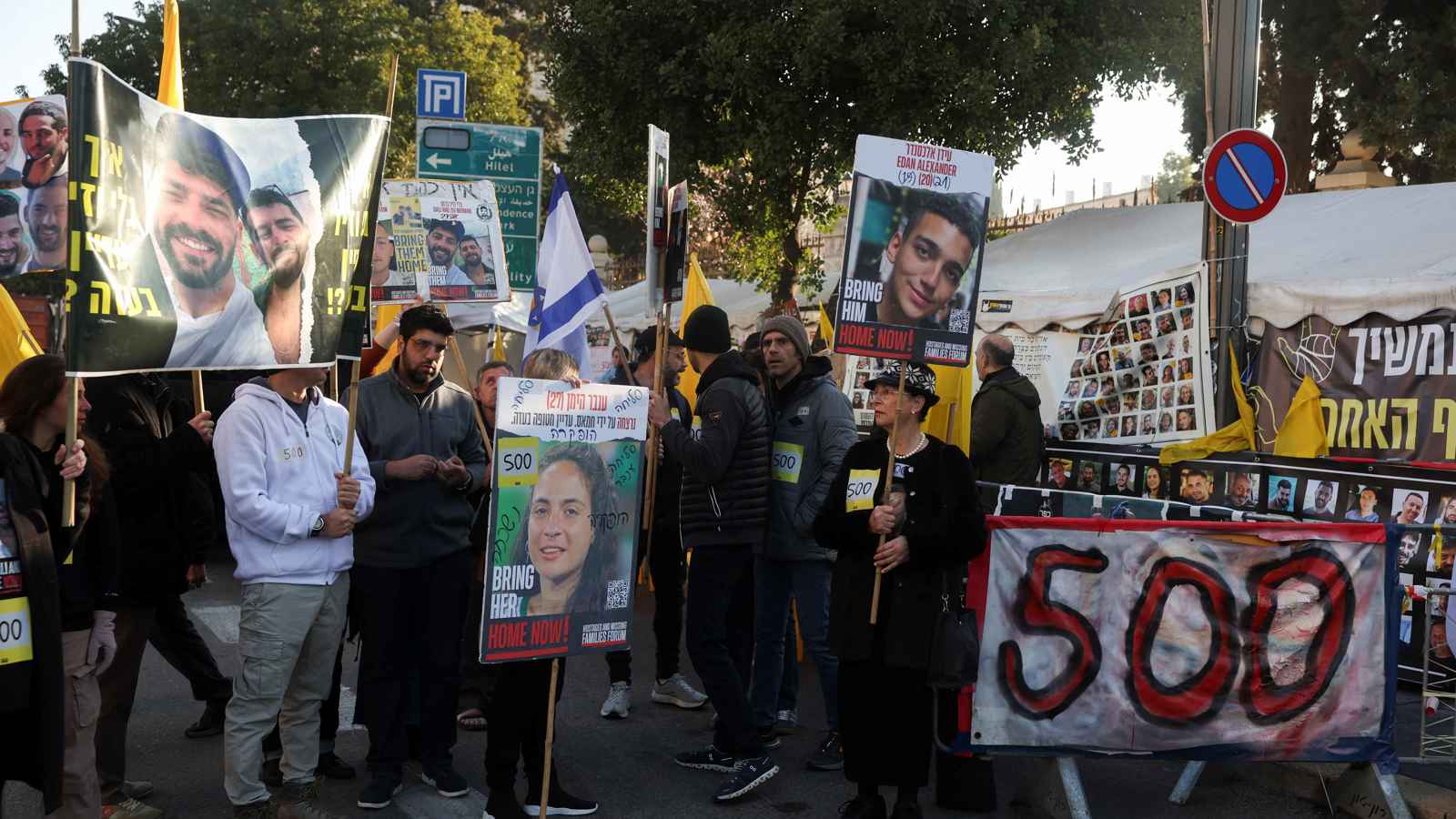 إعلام عبري: نتنياهو يريد عودة الحرب لا الرهائن