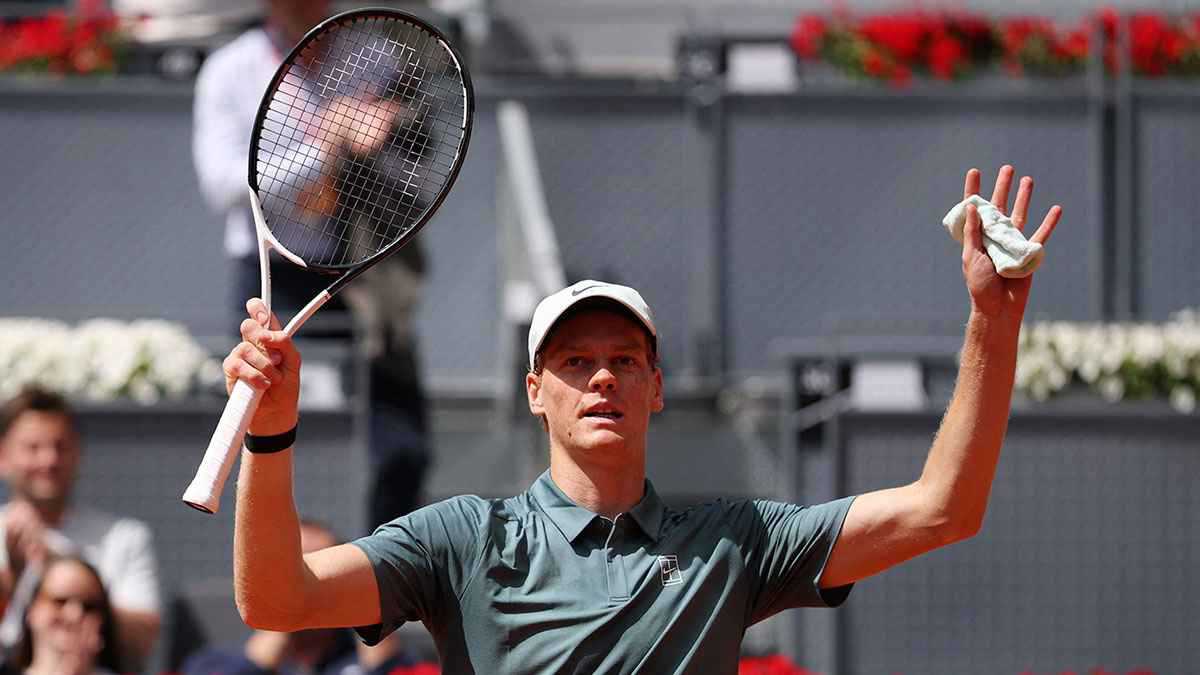 سينر يهزم كاميرون نوري ويبلغ دور الثمانية في بطولة مدريد للتنس 